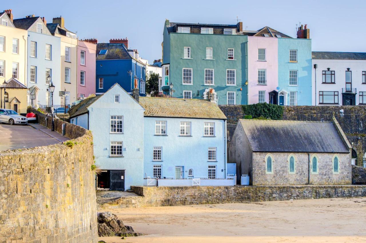 Holiday home Unique The Old Stables Pembrokeshire Sleeps 8 - Welsh Tourist Board Award 5 Stars