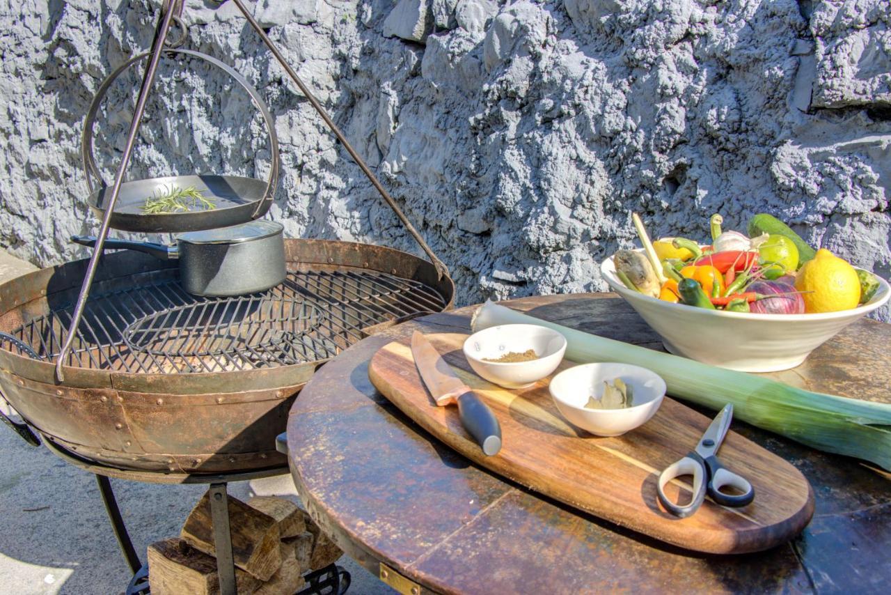 Unique The Old Stables Pembrokeshire Sleeps 8 - Welsh Tourist Board Award 5 Stars * Pembroke