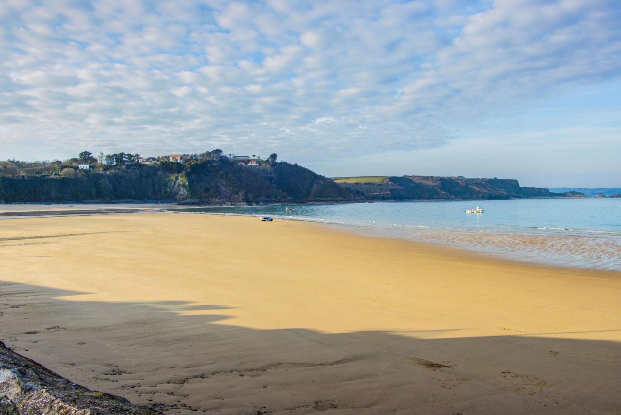Unique The Old Stables Pembrokeshire Sleeps 8 - Welsh Tourist Board Award 5 Stars